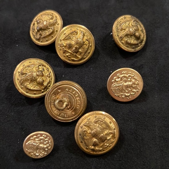 Lot Antique Superior Quality brass military buttons eagle crest of arms - Picture 1 of 6